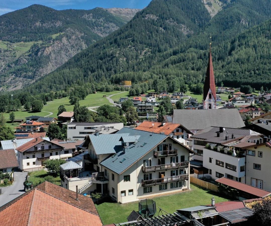 Marbergerhaus Umhausen Apartman Kültér fotó